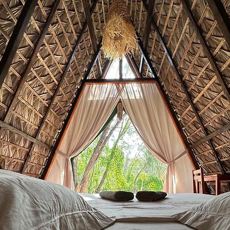 KiteParadise-Madagascar Hotel Antsiranana Bagian luar foto