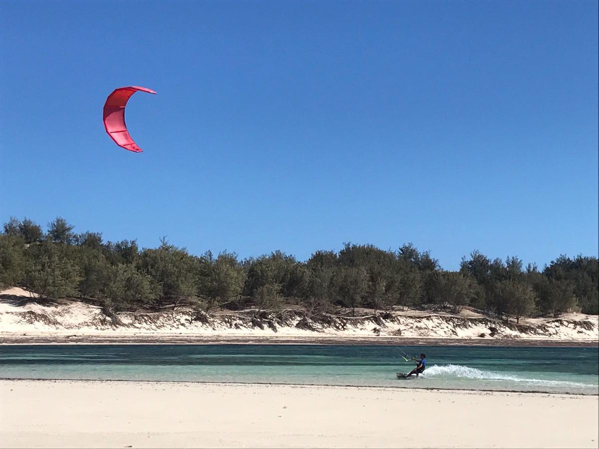 KiteParadise-Madagascar Hotel Antsiranana Bagian luar foto