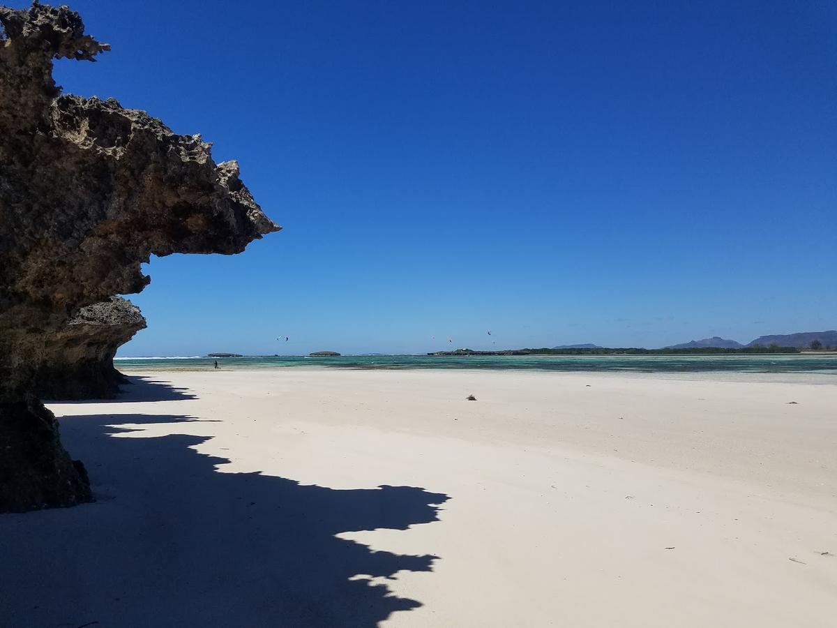 KiteParadise-Madagascar Hotel Antsiranana Bagian luar foto