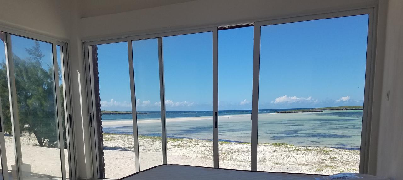 KiteParadise-Madagascar Hotel Antsiranana Bagian luar foto