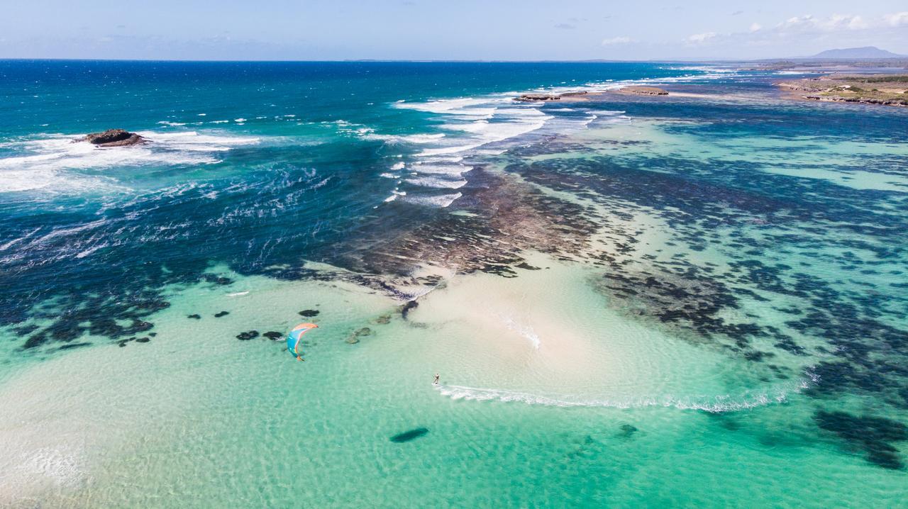 KiteParadise-Madagascar Hotel Antsiranana Bagian luar foto